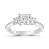 14K WHITE GOLD 1 5/8CT PRINCESS/TRAPEZOID DIAMOND LADIES RING (CENTER STONE PRINCESS DIAMOND 1 1/5CT)